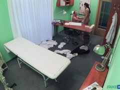 Leie, Arzt, Hundestellung, Handjob, Lecken, Krankenschwester, Muschi, Uniform