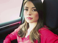 Morena, Celebridad