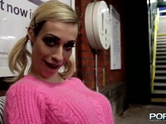 Enthousiasteling, Grote mammen, Blond, Brits, Europees, Fetisj, Hd, Tieten likken