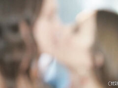 デカ尻, 指いじり, キス, レザー, オナニー, オマンコ, ストリッピング, オッパイの