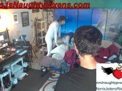 Entre bastidores, Cornudo, Estilo perrito, Hd, Interracial, Montar, Tetas, Camara web