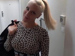 Leie, Blondine, Blasen, Sperma im mund, Spermaladung, Europäisch, Deutsch, Jungendliche (18+)