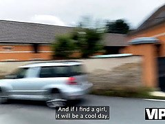 Auto, Gehörnter ehemann, Tschechisch, Pov, Reiten, Schreiend, Eng, Titten