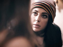 茶髪の, 指いじり, キス, なめる, オナニー, 剃毛, ストリッピング, ティーン