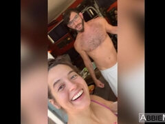 18 jahre, Grosser arsch, Blasen, Braunhaarige, Hundestellung, Natürlichen titten, Jungendliche (18+), Titten