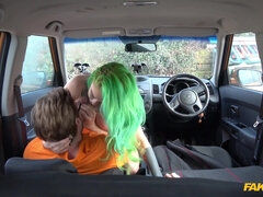 Sucer une bite, Plantureuse, Hard, Réalité