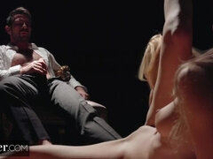 Verga grande, Tetas grandes, Mamada, Dominación, Lamidas, Coño, Chupando, Trio