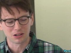 Gros seins, Blonde, Sucer une bite, Couple, Gorge profonde, Queue, Noir ébène, Épouse