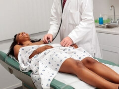 Negro, Mamada, Morena, Médico, Estilo perrito, Pajear, Interracial, Adolescente