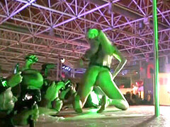 Amateur, Blonde, Compilation, Lesbienne, Masturbation, Public, Russe, Nénés