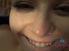 Amateur, Rubia, Corrida, Masturbacion con pies, Novia, Orgasmo, Coño, Tetas