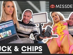 Blondine, Blasen, Spermaladung, Hd, Lecken, Muschi, Realität, Rasiert
