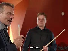 Grosser arsch, Grosse titten, Braunhaarige, Gehörnter ehemann, Papi, Schwarz, Freundin, Interrassisch