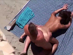 Любители, Брюнетки, Семяизвержение, Датчанки, Шпионские видео, Вебкамера