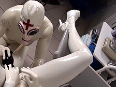 FUN MOVIES German Amateur Latex fetish hospital le