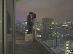 Bruinharig, Sperma shot, Hakken, Zoenen, Orgasme, Kut duiken, Schoenen, Tieten likken