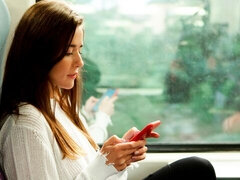 Amateur, Chambre à dormir, Grosse bite, Sucer une bite, Mignonne, Seins naturels, Pénis, Adolescente