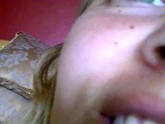 Nana, Embrassement, Webcam