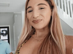 Culo, Culo grande, Rubia, Mamada, Estilo perrito, Lamidas, Estriptis, Adolescente