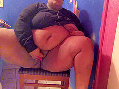 Belle grosse femme bgf, Noire, Noir ébène, Fille latino, Masturbation, Pénis, Solo, Jouets