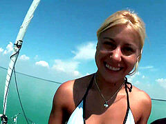 Amateur, Belle grosse femme bgf, Sucer une bite, Rondelette, Faciale, Branlette thaïlandaise, Fête, Actrice du porno