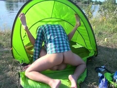 Gros seins, Brunette brune, Plantureuse, Hard, Seins naturels, De plein air, Maigrichonne