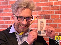 Большой член, Большие сиськи, Минет, Брюнетки, Хд, Кричащие, Втроем, Сиськи