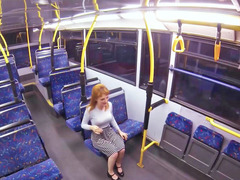 Amateur, Gros cul, Blonde, Bus, Queue, Public, Suçant