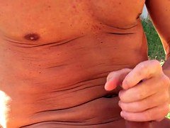 Hardcore, Masturbatie, Buiten