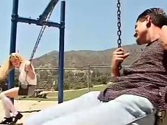 Blondine, Spermaladung, Fingern, Hardcore, Masturbation, Im freien, Dürr, Titten