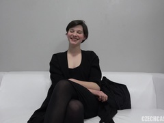 Минет, Брюнетки, Чешки, Волосатые, Секс без цензуры, Короткая стрижка, Застенчивая, Молоденькие