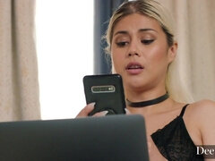 Tussi, Grosse titten, Vollbusig, Hundestellung, Erotisch, Hardcore, Lingerie, Natürlichen titten