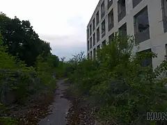 Hunt4k. crazy russian hooker doesnu2019t care about her boyfriend and fucked a stranger in public