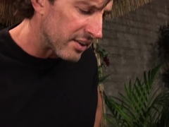 Plage, Blonde, Sucer une bite, Branlette thaïlandaise, Hard, Hd, Mère que j'aimerais baiser, Plan cul à trois