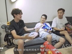 アジア人, お尻, セレブ, 中国人, いとこ, イく瞬間, 自家製, ペニスバンド