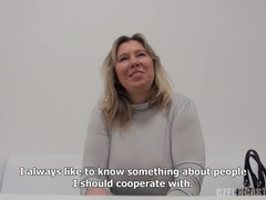 Grote kont, Blond, Tsjechisch, Rijpe lesbienne, Natuurlijke tieten