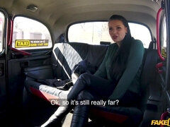 Jolee Love's Wild Curves in Steamy Cab Ride