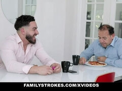 Grosser schwanz, Braunhaarige, Spermaladung, Taboo, Jungfrau