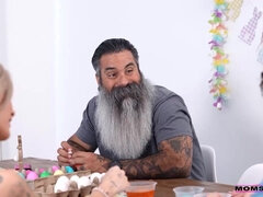 Grosse titten, Vollbusig, Besamung, Spermaladung, Frau frau mann, Hardcore, Natürlichen titten, Ehefrau