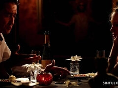 Morena, Tacones, Lamidas, Lencería, Coño, Montar, Medias largas, Chupando