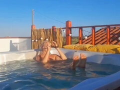 Amateur, Rubia, Corrida, Pies, Fetiche de pies, Al aire libre, Coño, Esposa