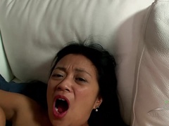 Asiatique, Éjaculation interne, Poilue