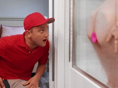 Culo grande, Rubia, Mamada, Corridas, Peludo, Enorme, Tetas naturales, Tetas