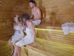 Amateur, Atrapados, Corridas, Despelote, Desnudo, Público, Sauna, Tímido