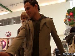 Blonde, Sucer une bite, Queue, Mature, Mère que j'aimerais baiser, Maman, Criant, Maigrichonne