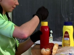 Grosse titten, Blondine, Handschuhe, Latex, Natürlichen titten, Zopf, Satin, Kurzes haar