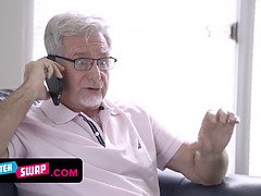 Blondine, Blasen, Spermaladung, Flotter vierer, Handjob, Hd, Orgie, Titten