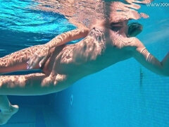 Arsch, Blondine, Hd, Muschi, Solo, Jungendliche (18+), Titten, Unter wasser
