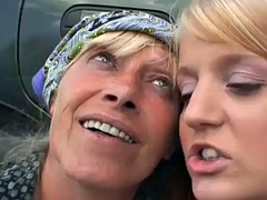 Leie, Fetisch, Hardcore, Reif, Im freien, Jungendliche (18+), Flotter dreier, Titten