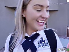 Serena Avery Fucked her classmate LIVE